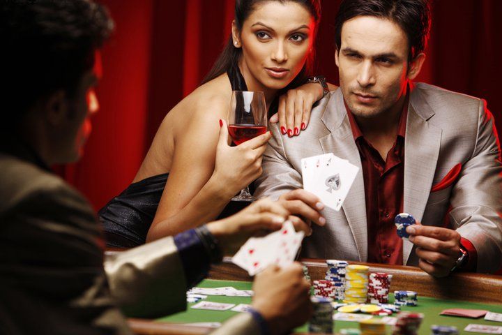 Live-dealer Koprok table on jalatogel login with three player positions and card display